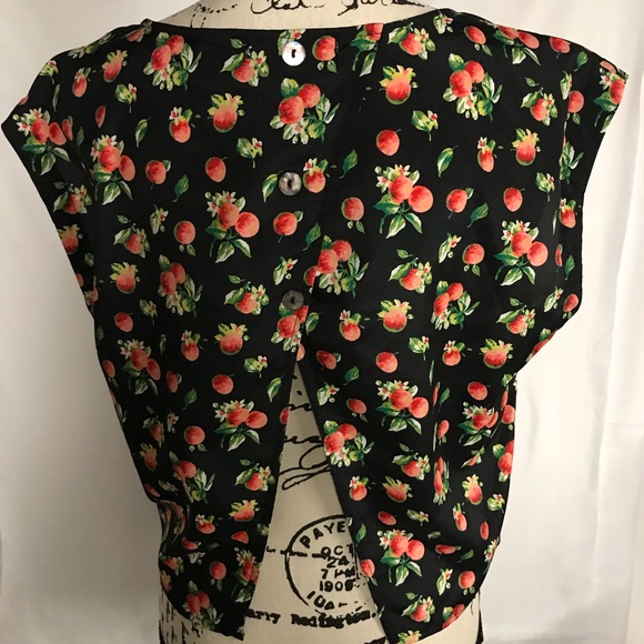 Chloe K - split back tank top. - Picture 4 of 4